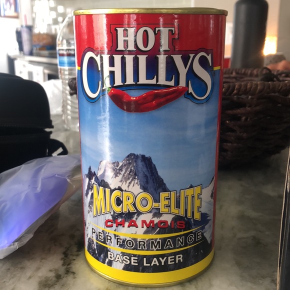 Package ..Ladies Ski Jacket,pants,socks,gloves,hot chiles base layers, goggles - Picture 13 of 15